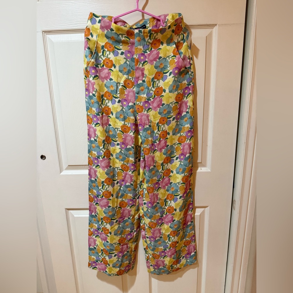 Zara Multicolor Floral Pants